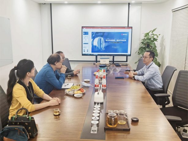 {{brizy_dc_image_alt imageSrc=